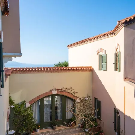 Willa Magea- Rustic Style Picturesque Cretan Chania (Crete)