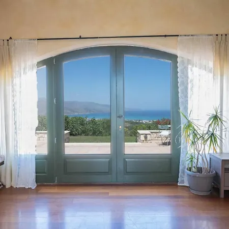 Villa Magea- Rustic Style Picturesque Cretan