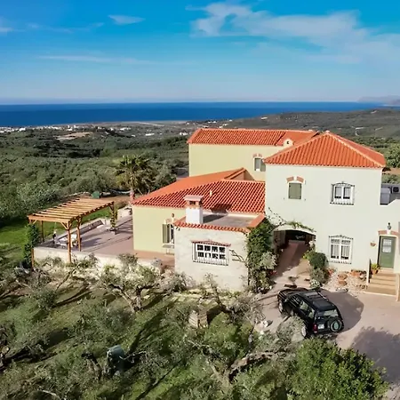 Villa Magea- Rustic Style Picturesque Cretan *
